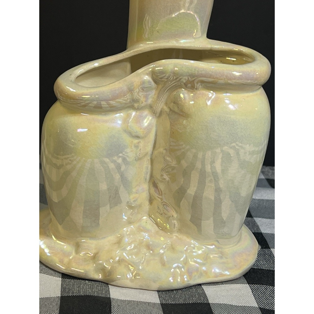 VTG Ceramic Praying Mary Madonna 11.5" Planter Vase Religious Catholic (2135) - Picture 3 of 8